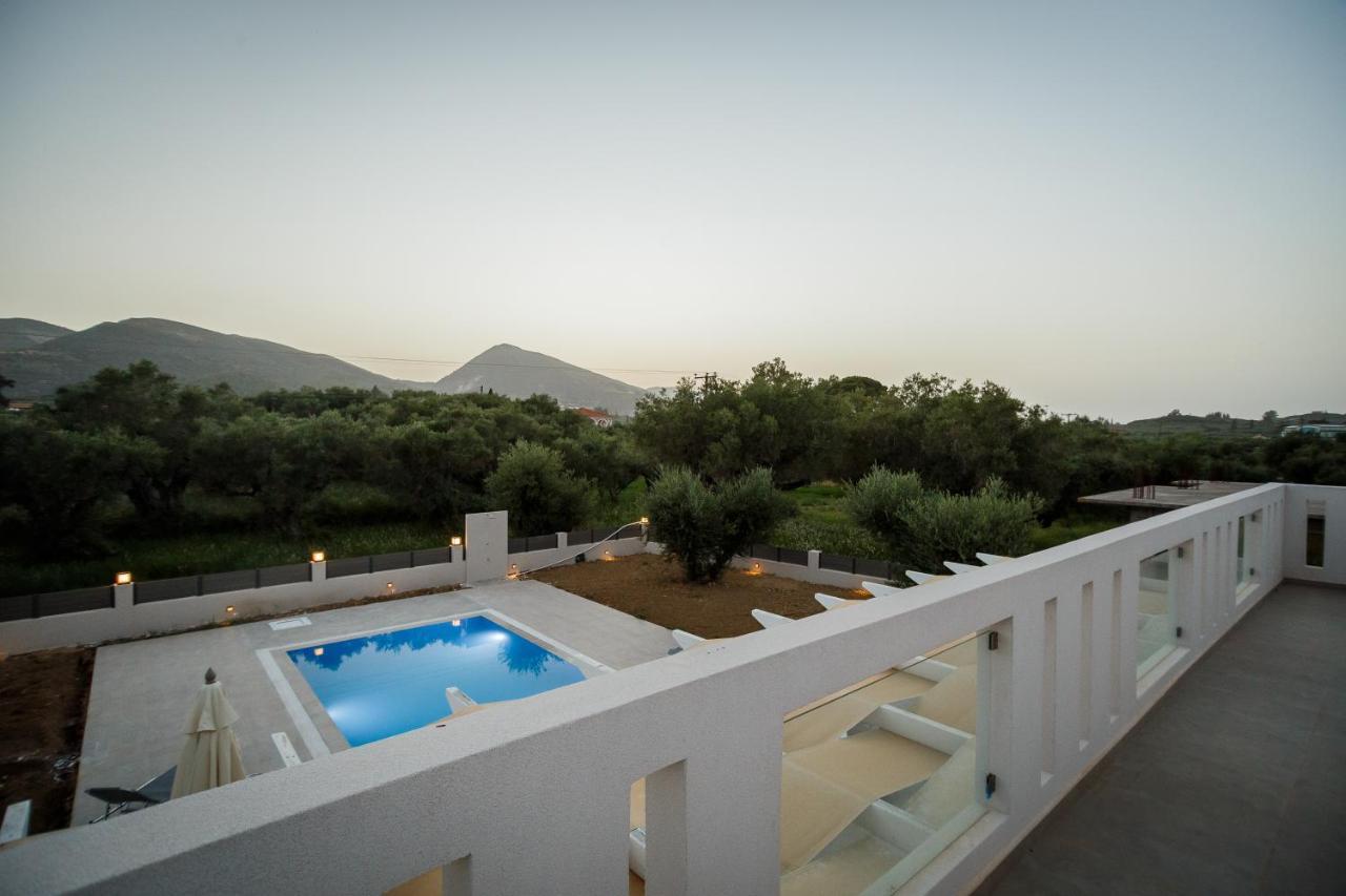Villa Boviana With Private Swimming Pool Agios Sostis  외부 사진